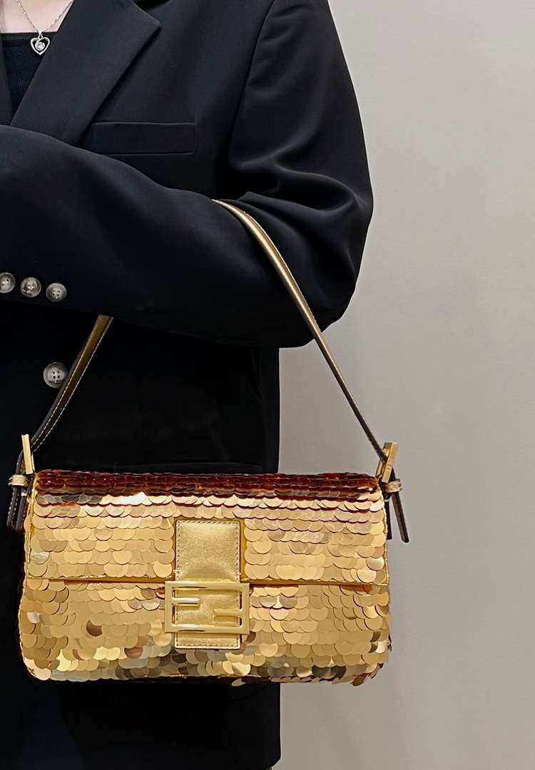 Fendi 8BR600 Medium Baguette Gold sequin and leather bag 8582
