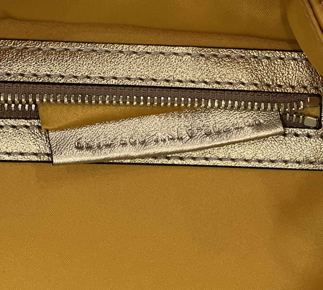 Fendi 8BR600 Medium Baguette Gold sequin and leather bag 8582