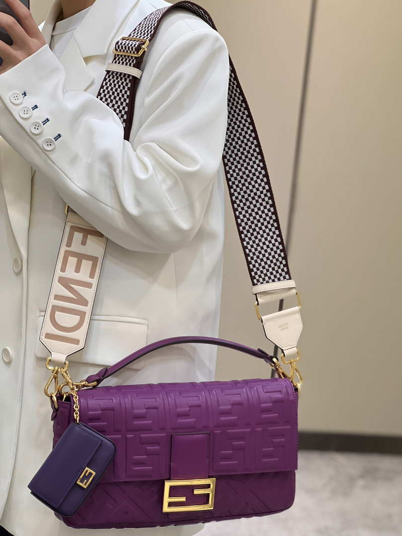 Fendi 8BR771 Baguette Purple leather bag - Default Title - View 3