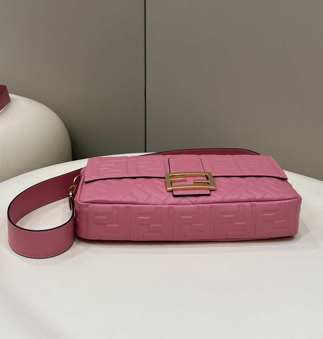 Fendi 8BR771 Baguette Rose Red leather bag - Default Title - View 5
