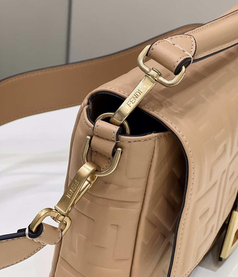 Fendi 8BR771 Baguette Tan leather bag - Default Title - View 6