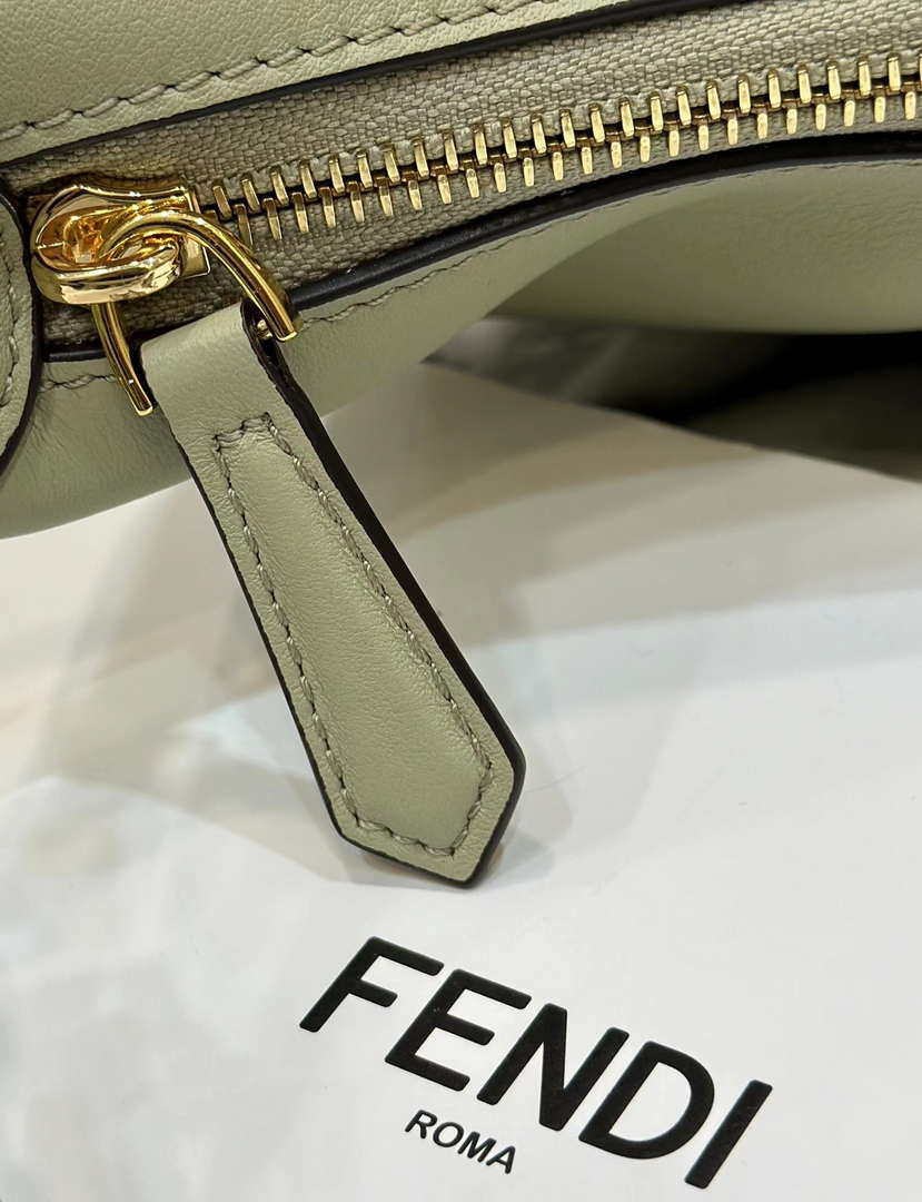 Fendi 8BR798 Fendigraphy Small Green leather bag 80056M