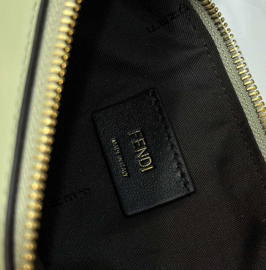 Fendi 8BR798 Fendigraphy Small Green leather bag 80056M