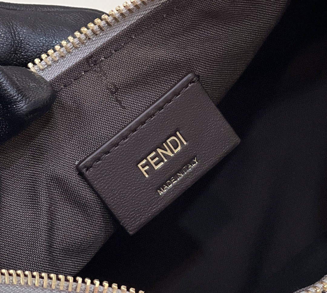 Fendi 8BR798 Fendigraphy Small White leather bag 80056M Silver