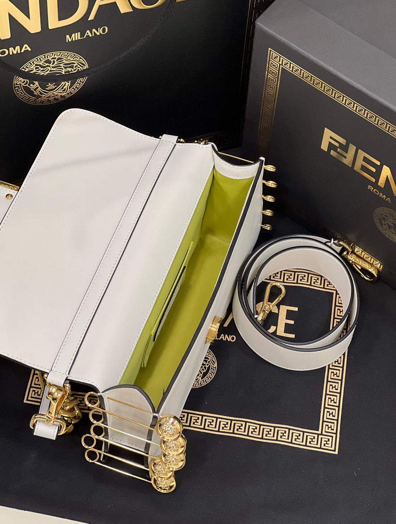 Fendi 8BR801 Baguette Brooch Bag White - Default Title - View 9