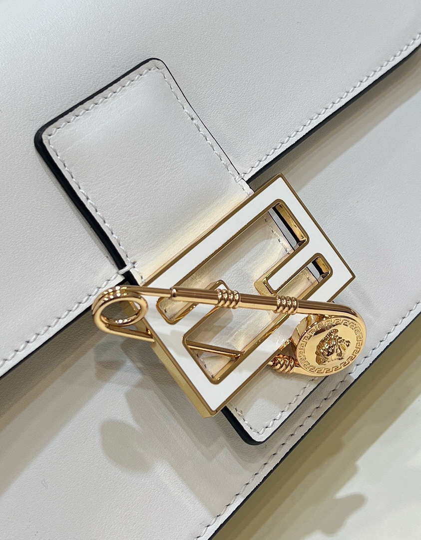 Fendi 8BR801 Baguette brooch Fendace White leather 8563 bag