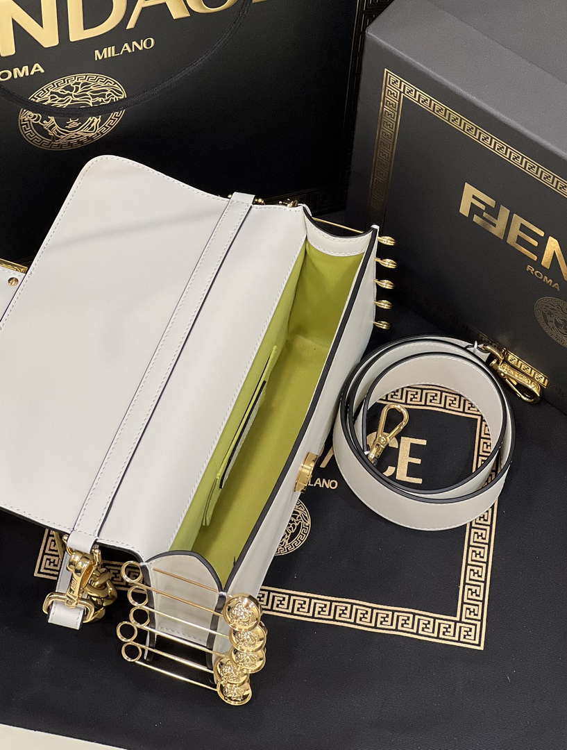 Fendi 8BR801 Baguette brooch Fendace White leather 8563 bag - Default Title - View 9