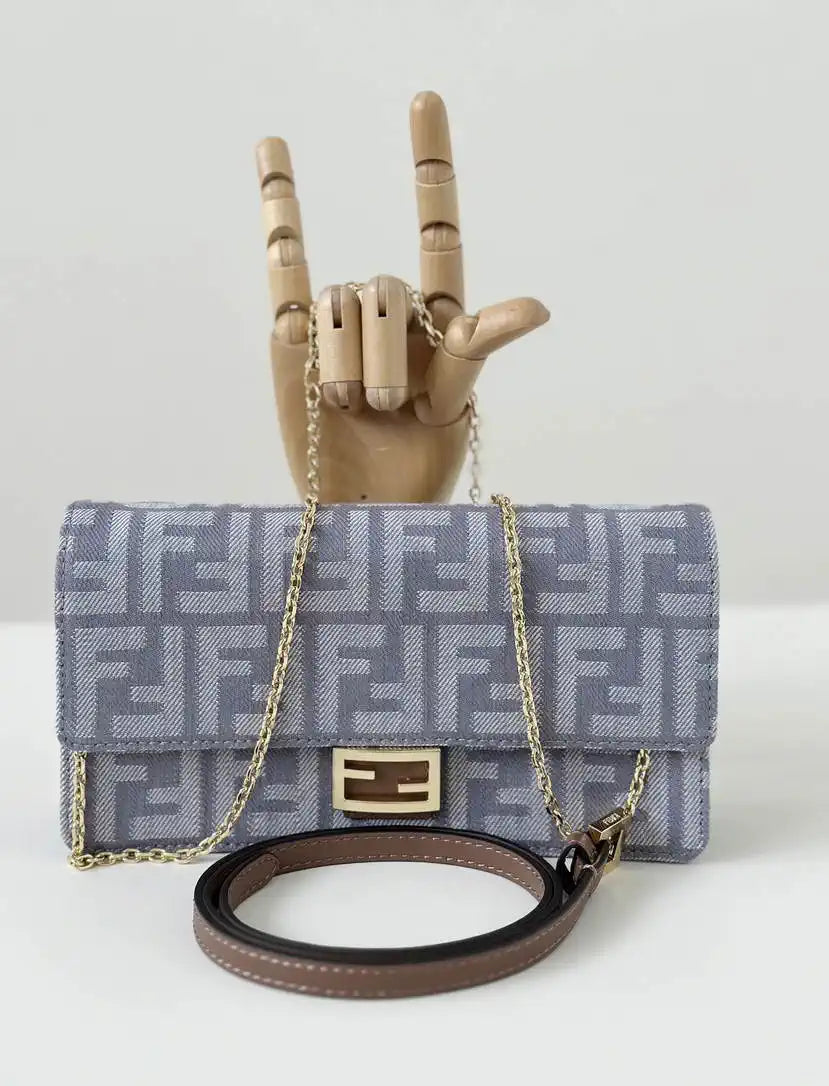 Fendi 8BR828AS7AF1QD0 Baguette Chain Large Blue denim-effect FF jacquard bag 8638