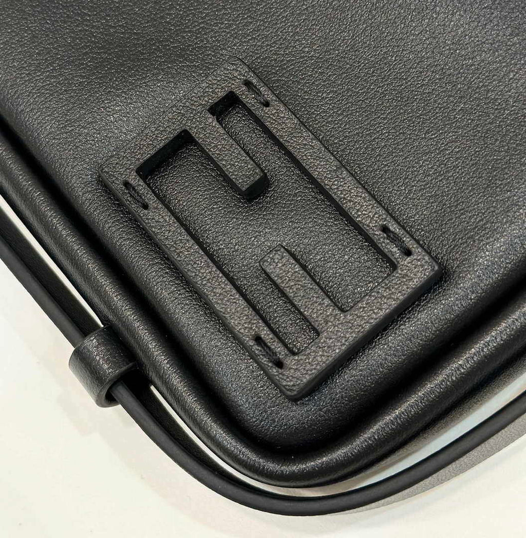 Fendi 8BR829 Simply Fendi Medium Leather Black 8662AM