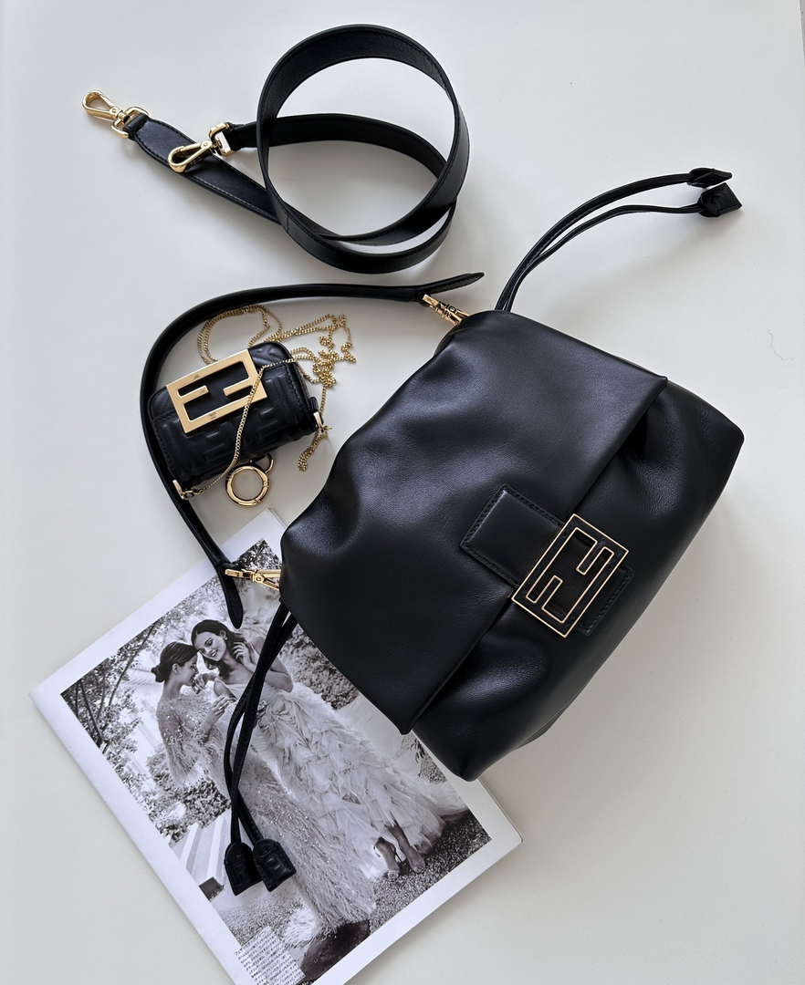 Fendi 8BR833AQ0DF1SK5 Mamma Baguette Medium Black nappa leather bag 8677M - Default Title - View 1