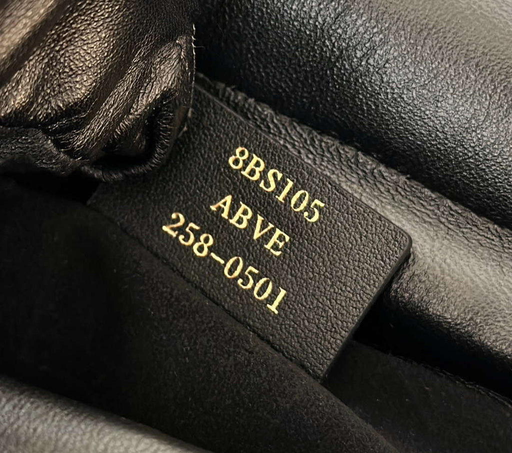 Fendi 8BR833AQ0DF1SK5 Mamma Baguette Medium Black nappa leather bag 8677M