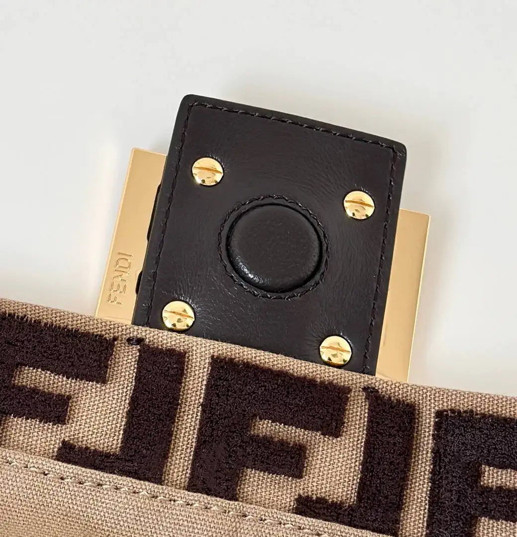 Fendi 8BR833AQ0DF1SK5 Mamma Baguette Medium  Dark Brown FF flocked bag - Default Title - View 5