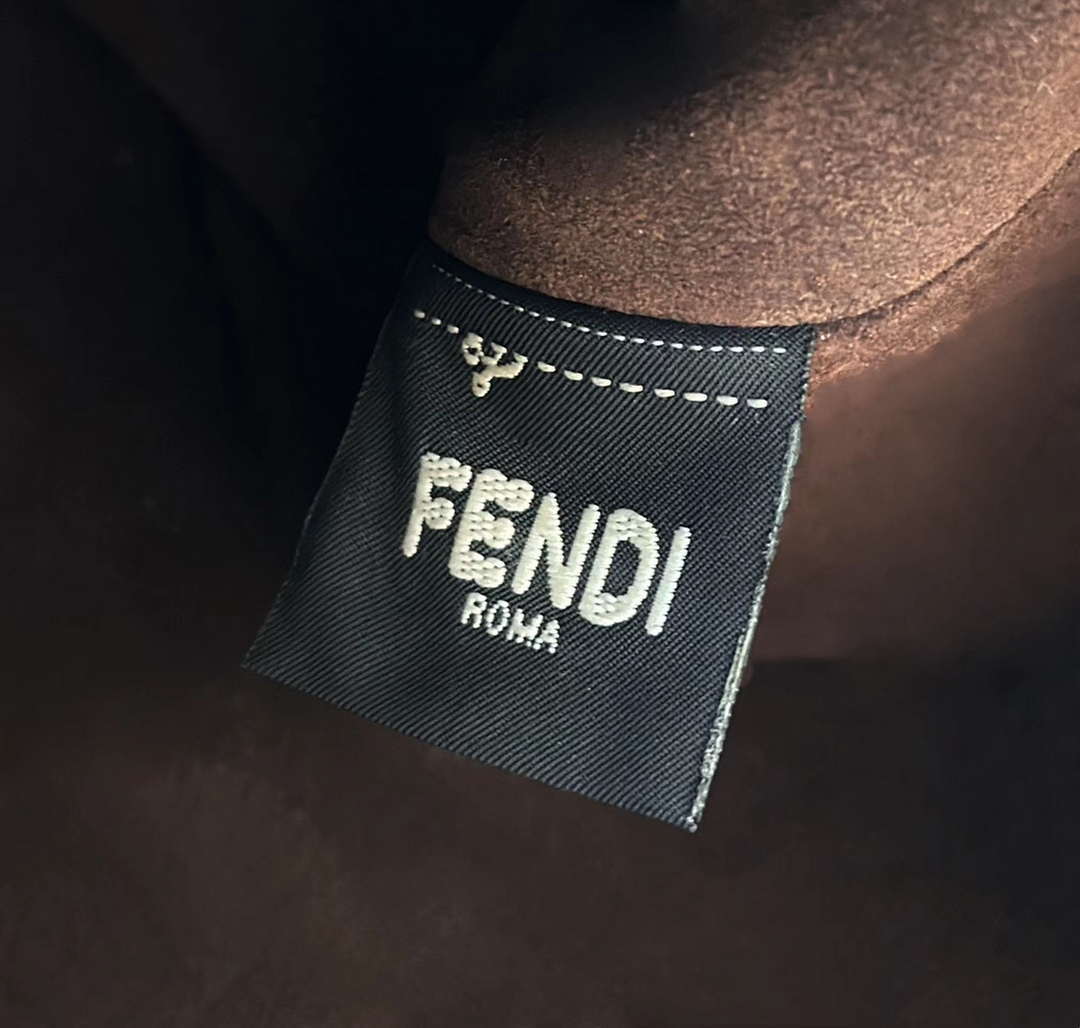 Fendi 8BR833AQ0DF1SK5 Mamma Baguette Medium Dove grey nappa leather bag 8677M - Default Title - View 8