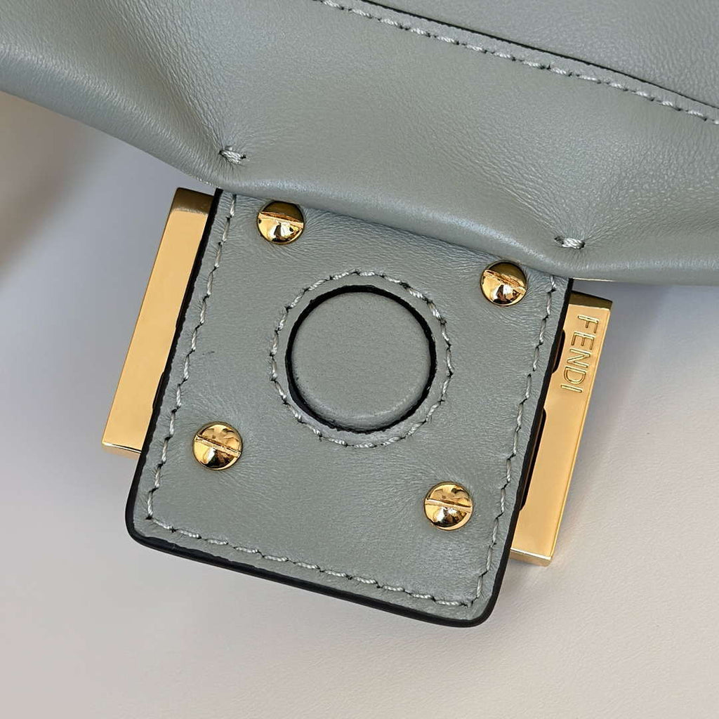 Fendi 8BR833AQ0DF1SK5 Mamma Baguette Medium Matcha green nappa leather bag 8677M