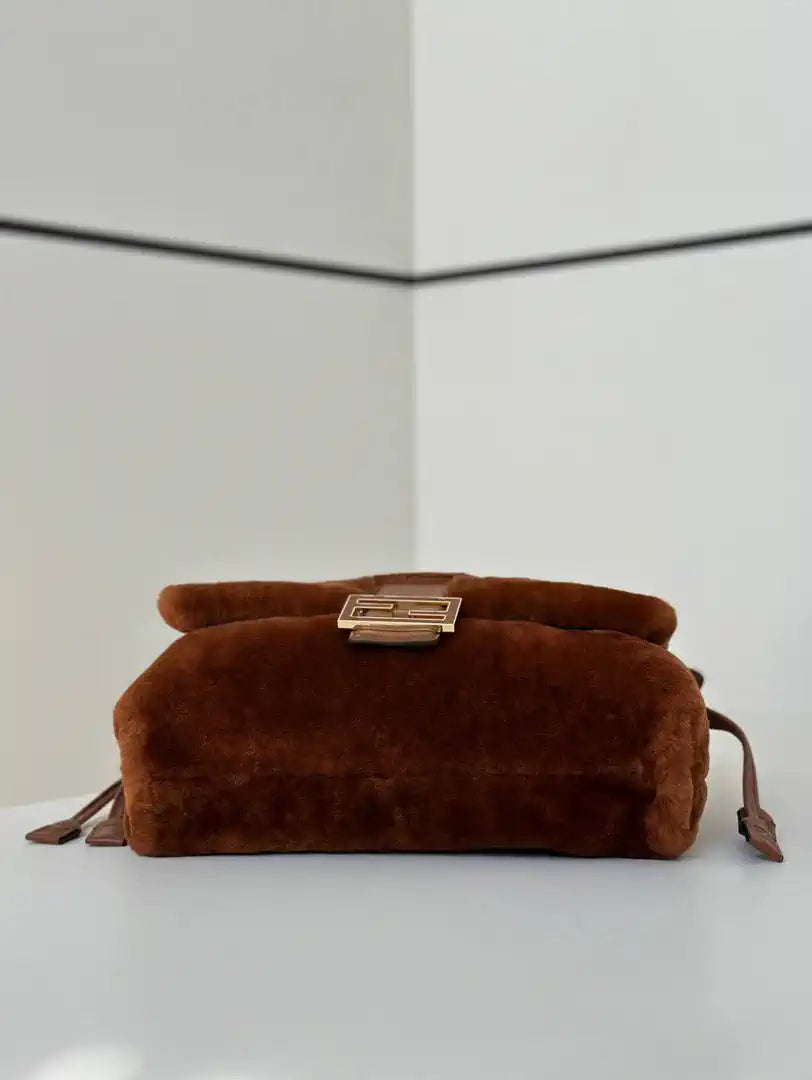 Fendi 8BR833AYCUF0NGA Mamma Baguette Medium Brown shearling bag 8693L - Default Title - View 4