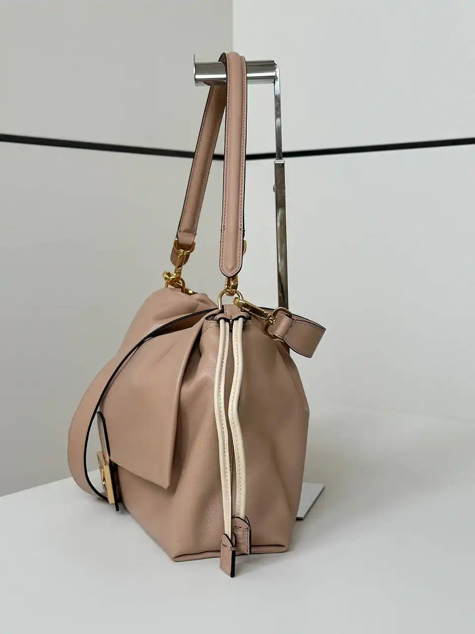 Fendi 8BR834 Mamma Baguette Large pink nappa leather bag 8677L