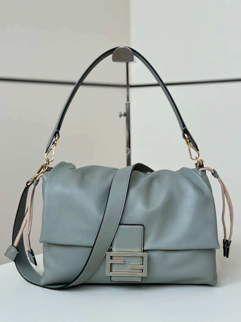 Fendi 8BR834AQ0DF0E65 Mamma Baguette Large Green nappa leather bag 8677L
