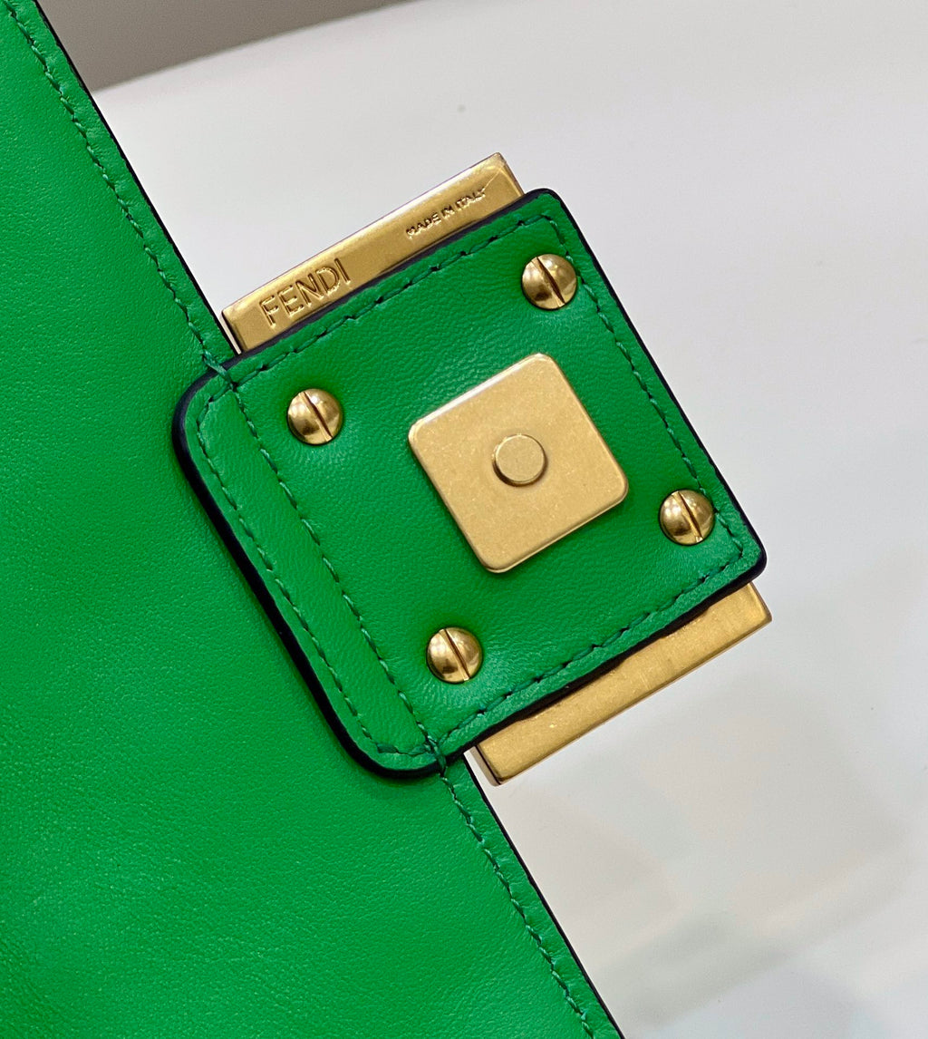 Fendi 8BS017 Baguette Mini Green leather 0135 bag