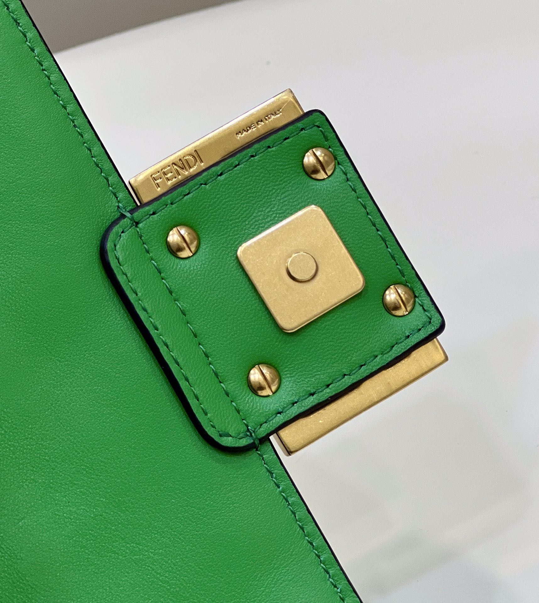 Fendi 8BS017 Baguette Mini Green leather 0135 bag - Default Title - View 9