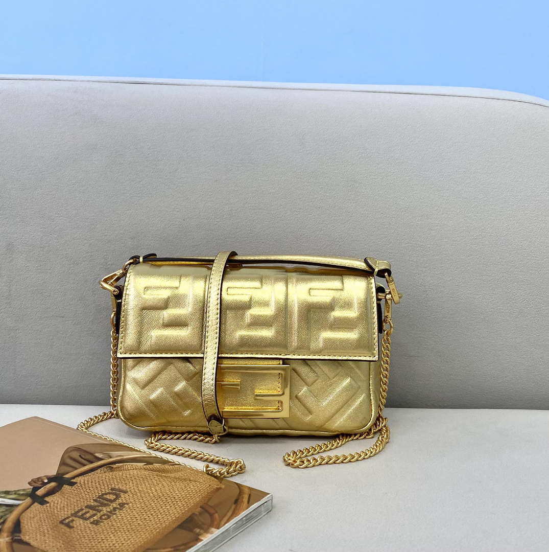 Fendi 8BS017 Baguette Mini Gold leather 0135 bag - Default Title - View 1
