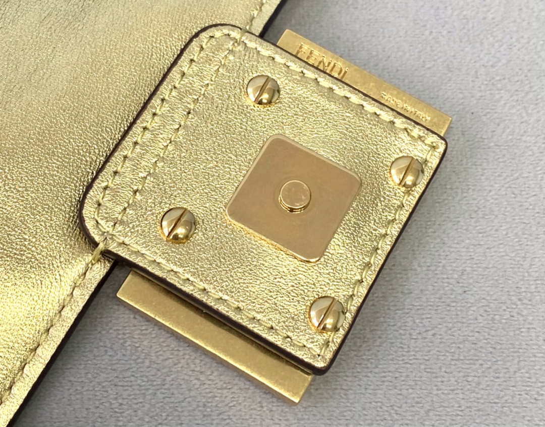 Fendi 8BS017 Baguette Mini Gold leather 0135 bag - Default Title - View 7