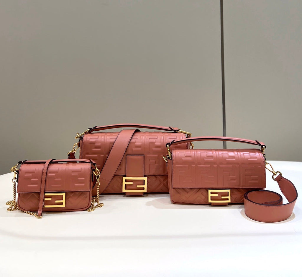 Fendi 8BS017 Baguette Mini Pink leather 0135 bag