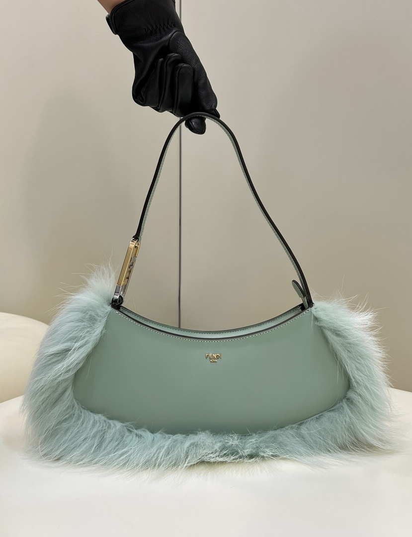 Fendi 8BS068ALS9F1IVT O¡¯Lock Swing Green leather and fox fur pouch 8573