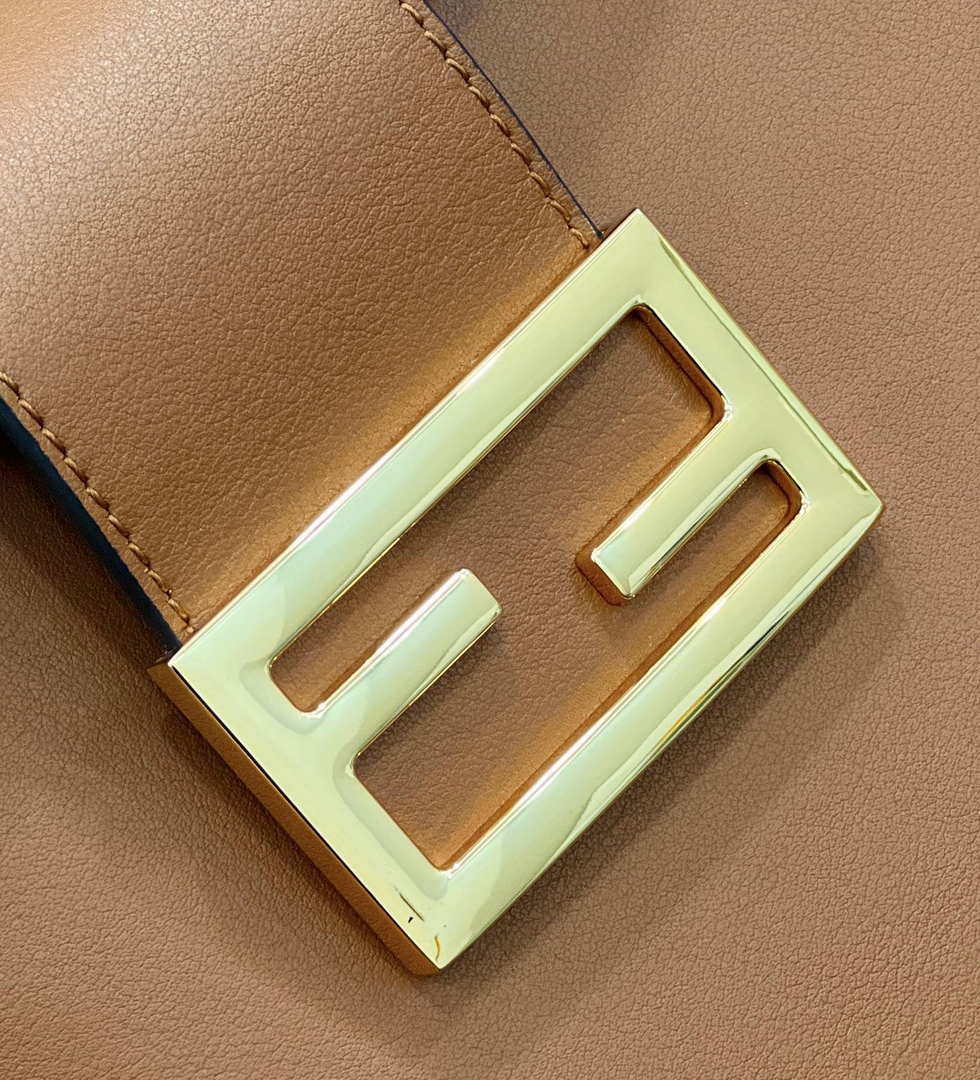 Fendi 8BS069 Fendi Brown Leather Croissant bag 8373 - Default Title - View 4