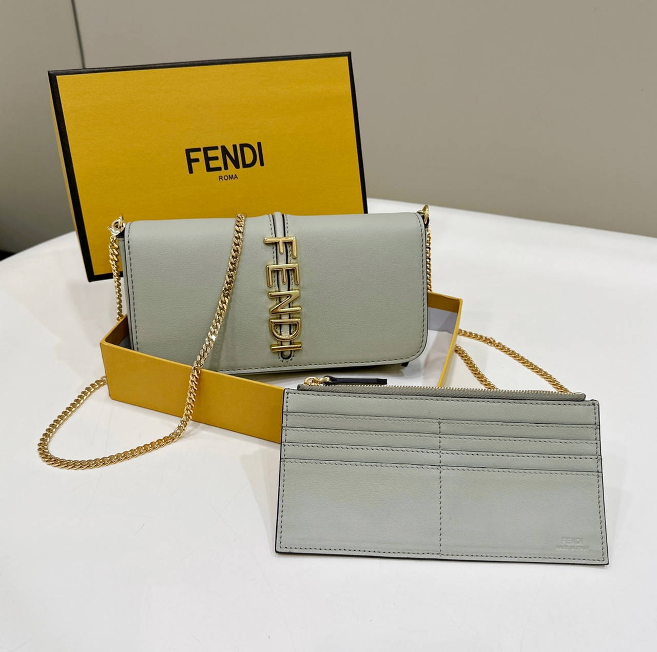 Fendi  8BS076 Fendigraphy Wallet On Chain Green leather wallet