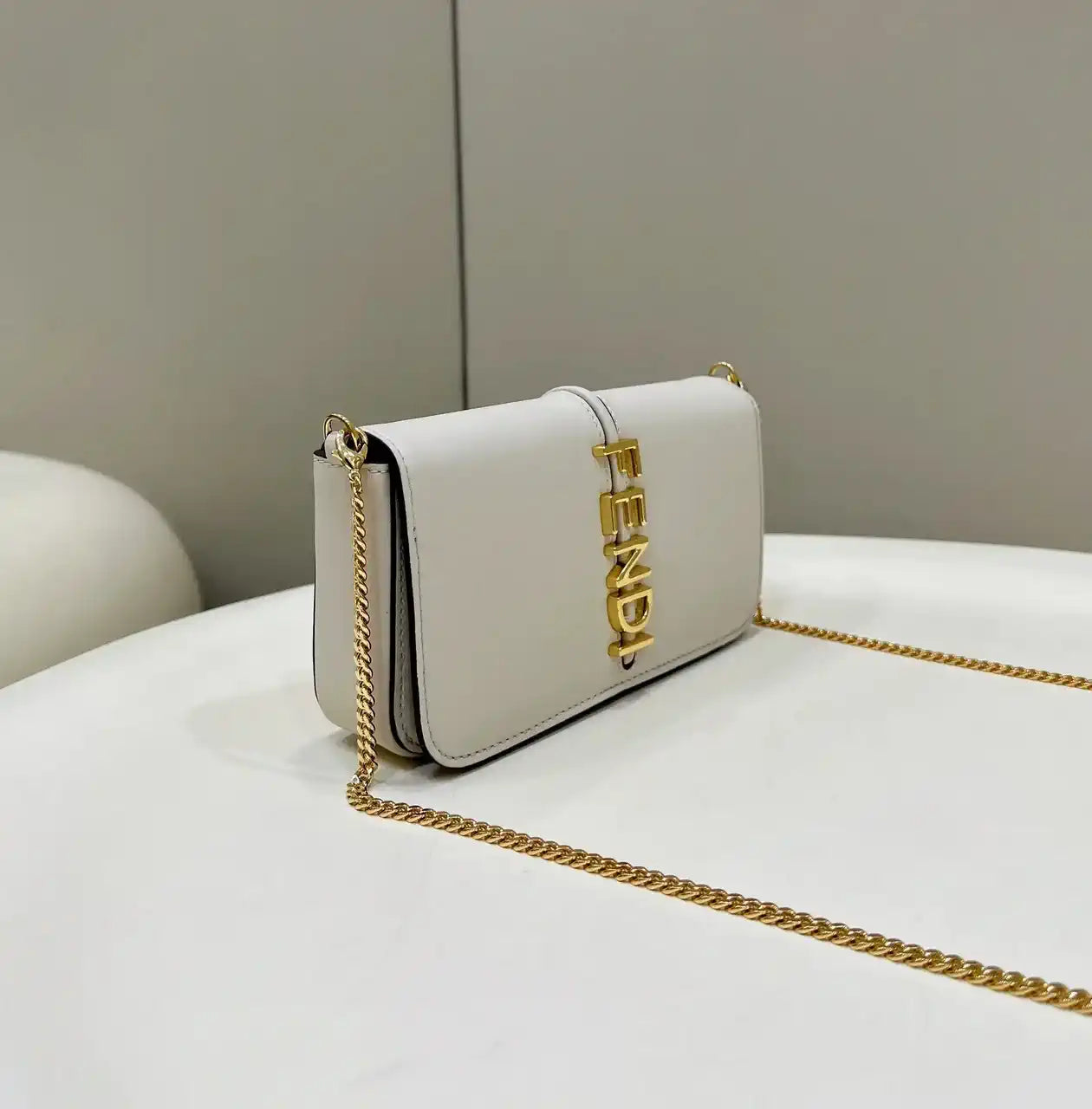 Fendi  8BS076 Fendigraphy Wallet On Chain White leather wallet