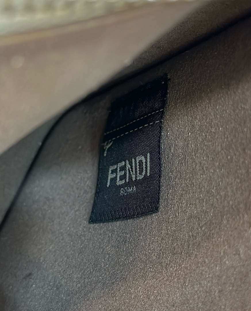 Fendi 8BS094 Mini Fendessence White mini bag 80165A