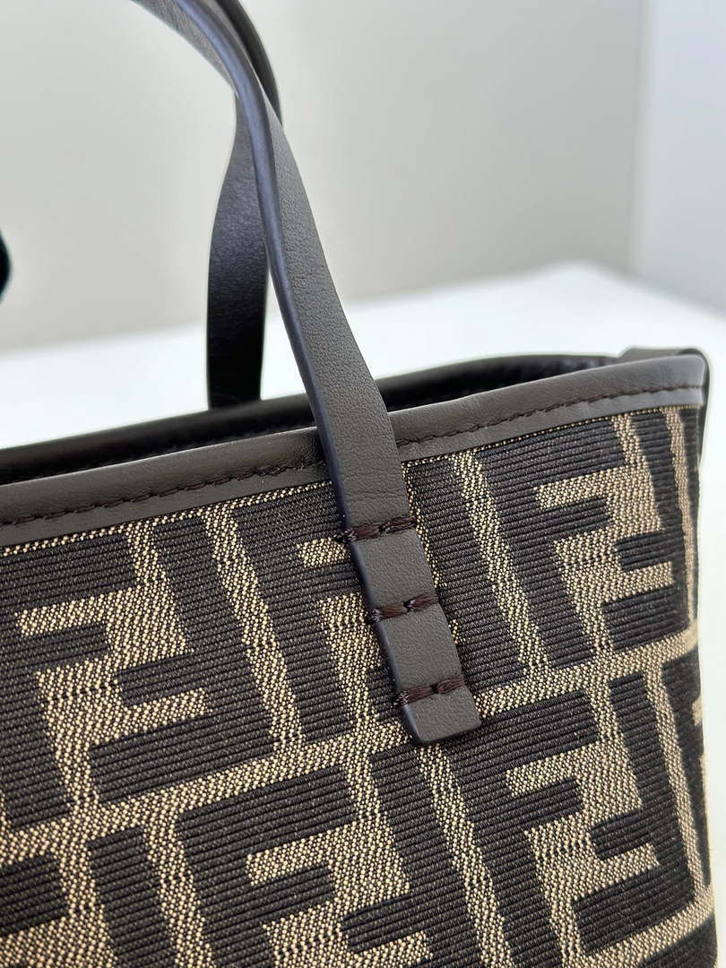 Fendi 8BS096 Roll Mini Brown FF chenille mini-bag 8655