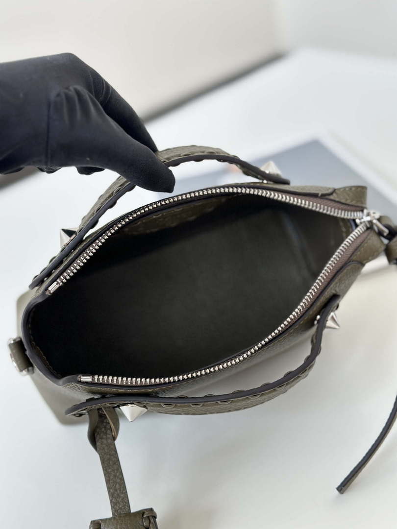 Fendi 8BS098 By The Way Selleria Mini Dark Green Selleria mini-bag with 156 hand-sewn stitches 8668s