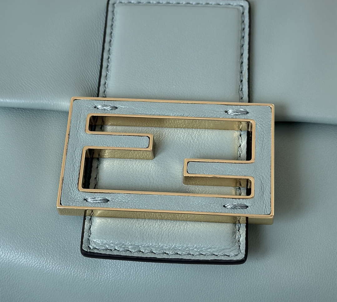 Fendi 8BS105ABVEF0K7E Mamma Baguette Small Matcha green nappa leather mini bag 8677