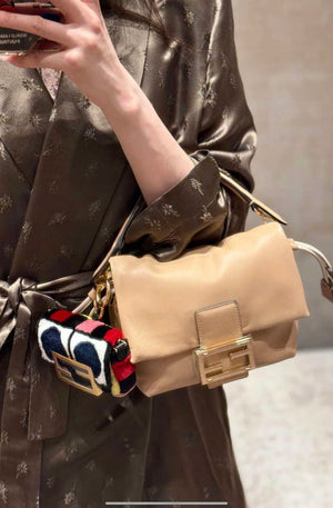 Fendi 8BS105ABVEF0K7E Mamma Baguette Small Pale pink nappa leather mini bag 8677 - Default Title - View 5