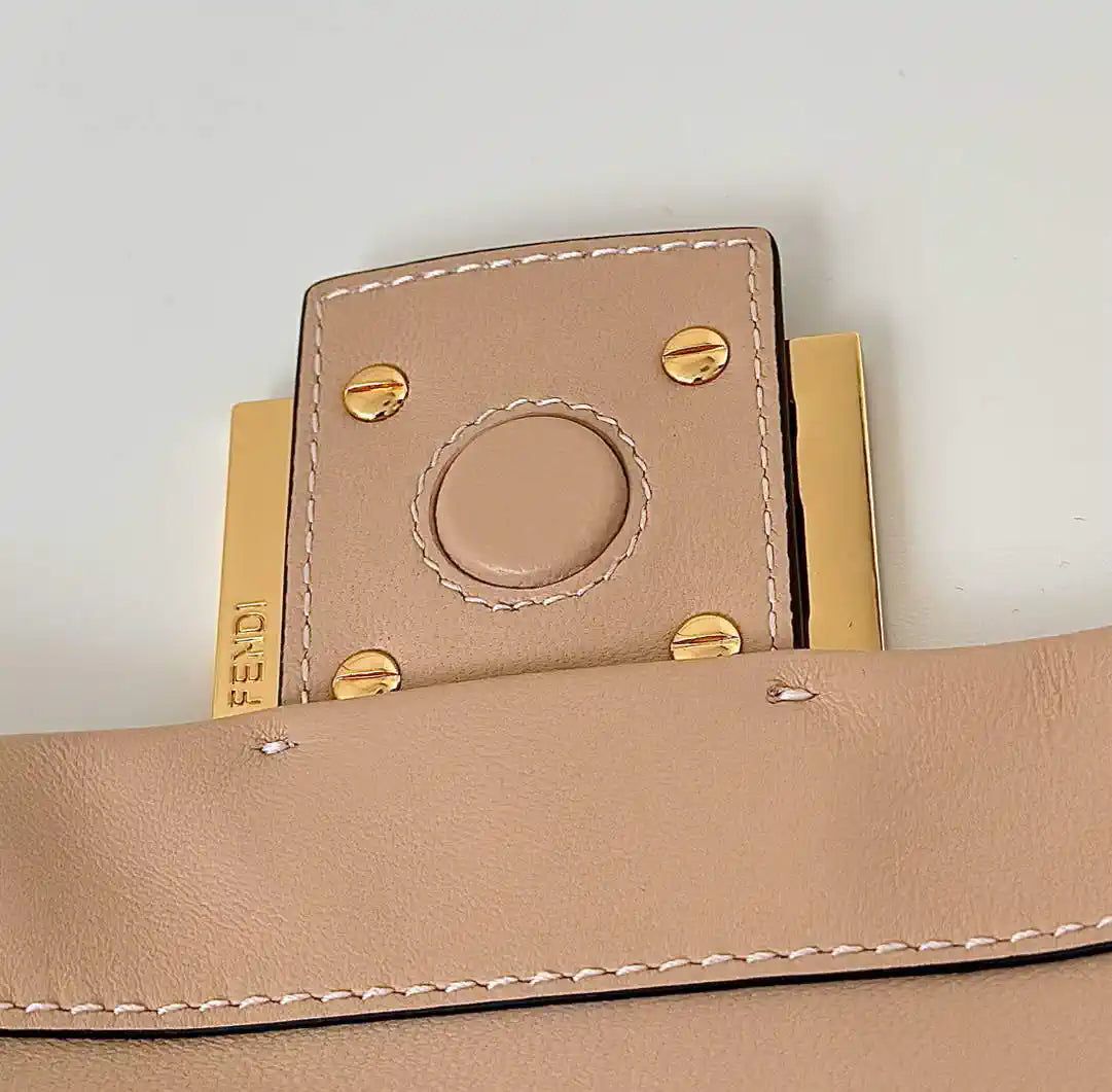 Fendi 8BS105ABVEF0K7E Mamma Baguette Small Pink nappa leather bag 8677S