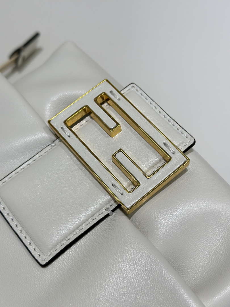 Fendi 8BS105ABVEF0K7E Mamma Baguette Small White nappa leather bag 8677S - Default Title - View 5
