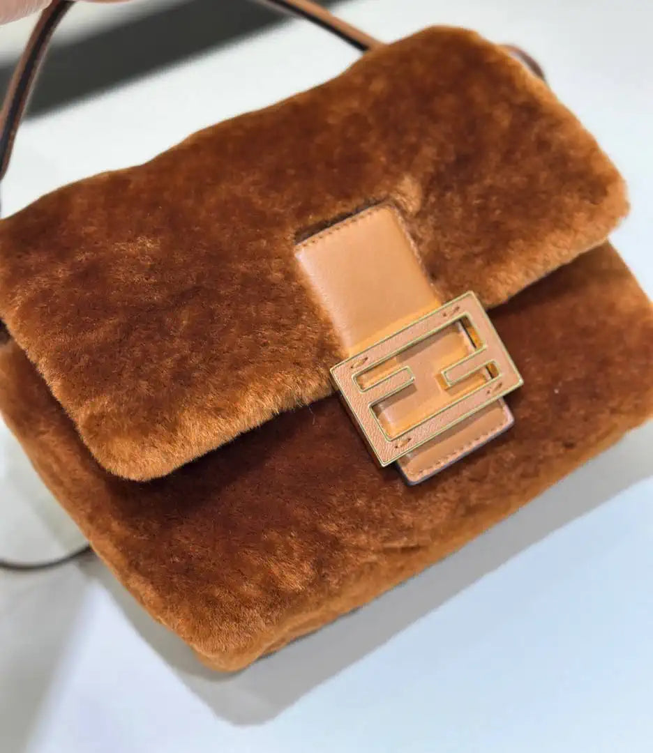 Fendi 8BS105ABVEF0K7E Small Mamma Baguette Brown shearling bag 8693s - Default Title - View 3