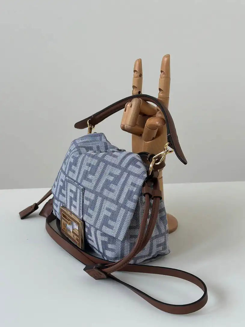 Fendi 8BS105AV5WF1SXQ Mamma Baguette Small Blue denim-effect FF jacquard mini-bag miniature 8677S