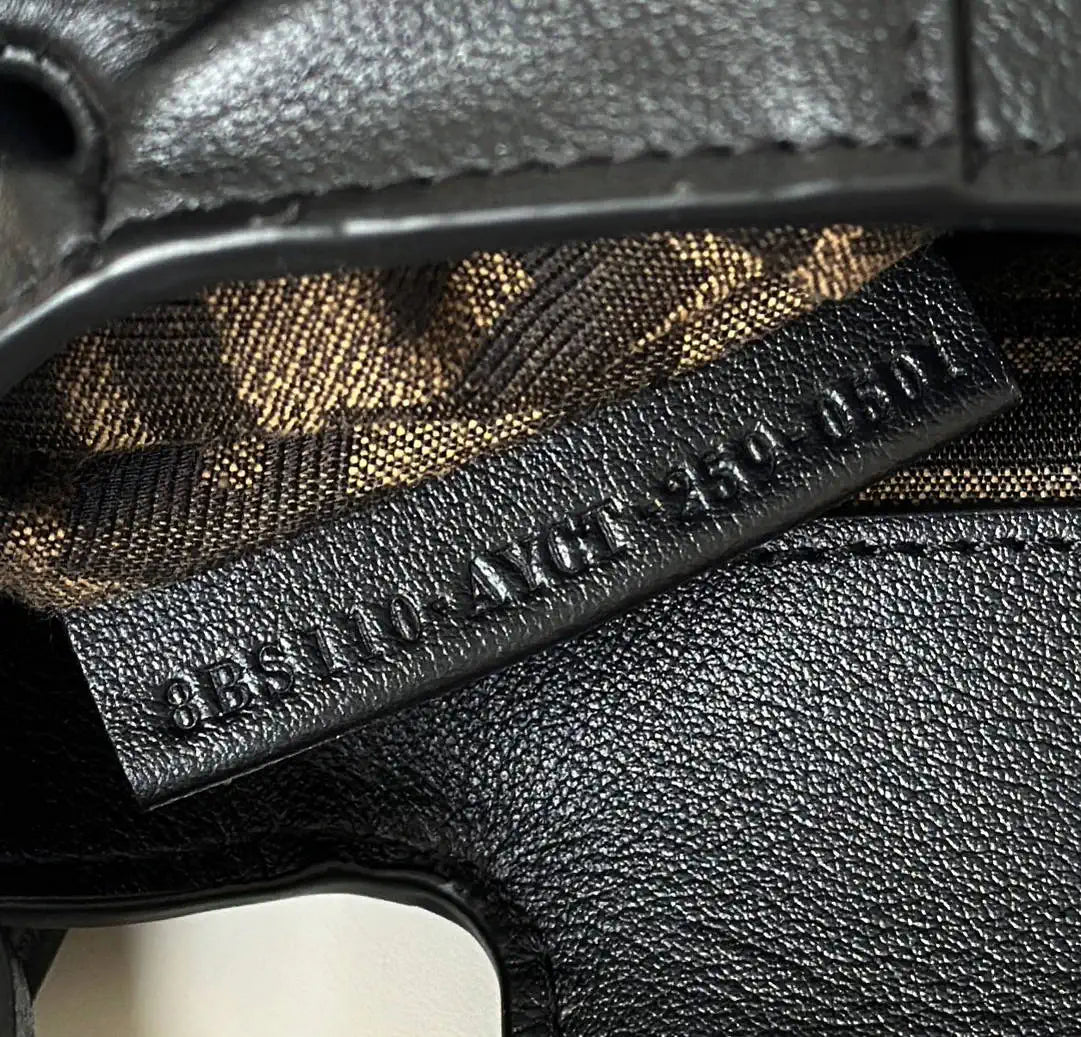Fendi 8BS110 Fendi Spy Mini Black leather mini-bag