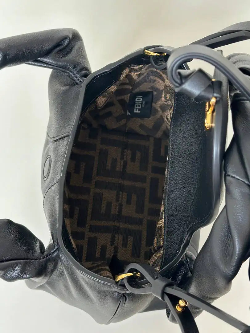 Fendi 8BS110 Fendi Spy Mini Black leather mini-bag