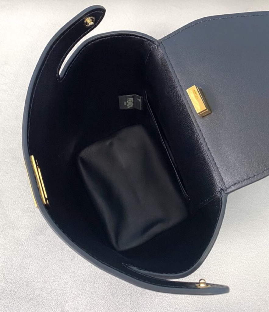 Fendi 8BZ047 Guitar 8301 Shoulder bag Black