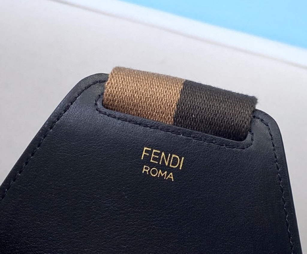 Fendi 8BZ047 Shoulder Fendi FF Raffia Guitar 8301 Bag
