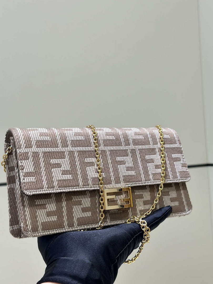 Fendi 8M0498 Wallet On Chain Baguette Gray denim-effect FF jacquard wallet
