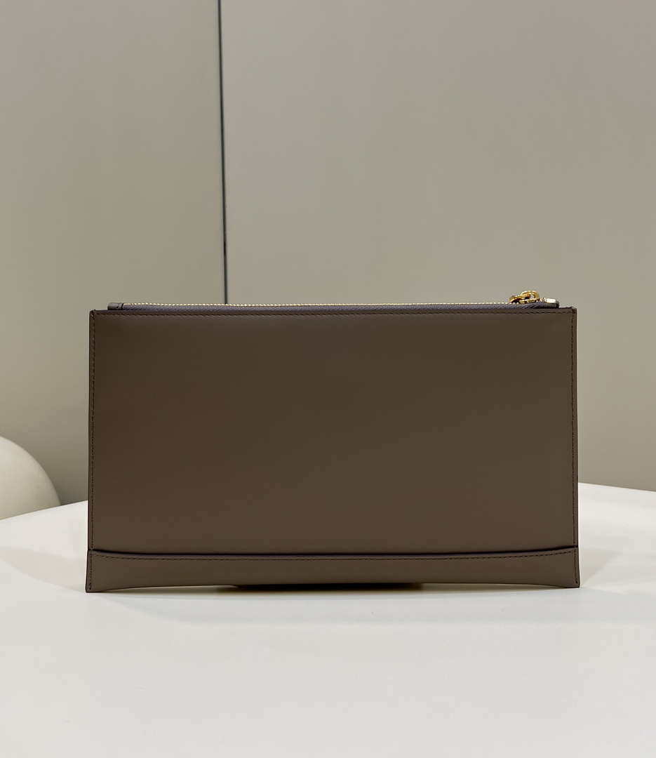 Fendi 8N0178AC9S Fendi logo flat pouch clutch 8370S Gray
