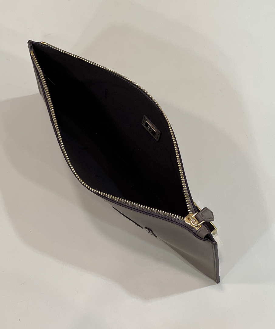 Fendi 8N0178AC9S Fendi logo flat pouch clutch 8370S Gray