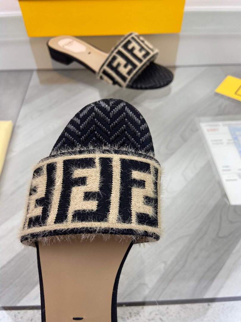 Fendi 8R8092 FF Interlace Leather Slides Flats Shoes Apricot - luxibagsmall