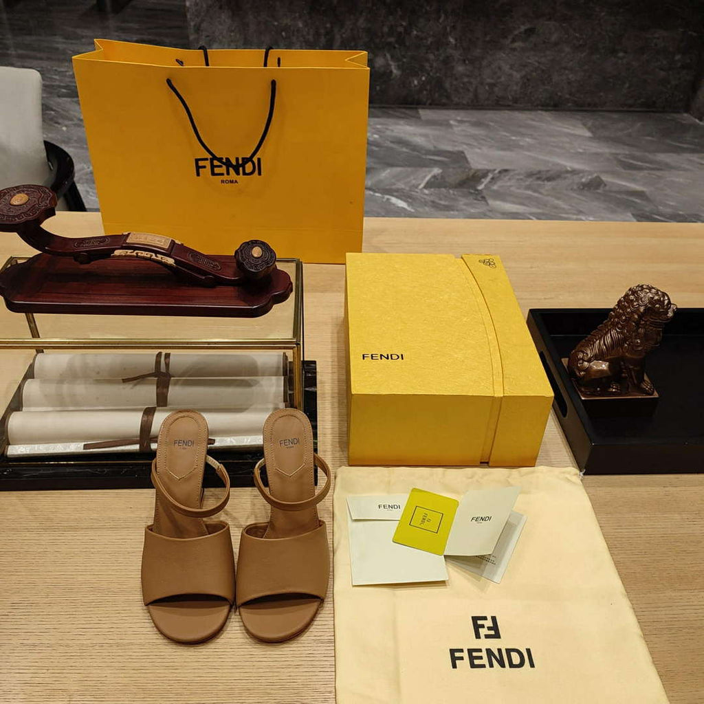 Fendi 8R8212 Women's High-heeled Sandals F88357