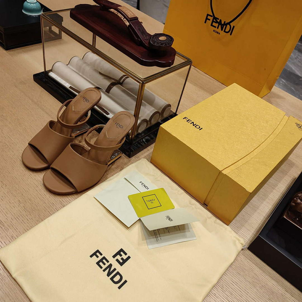 Fendi 8R8212 Women's High-heeled Sandals F88357