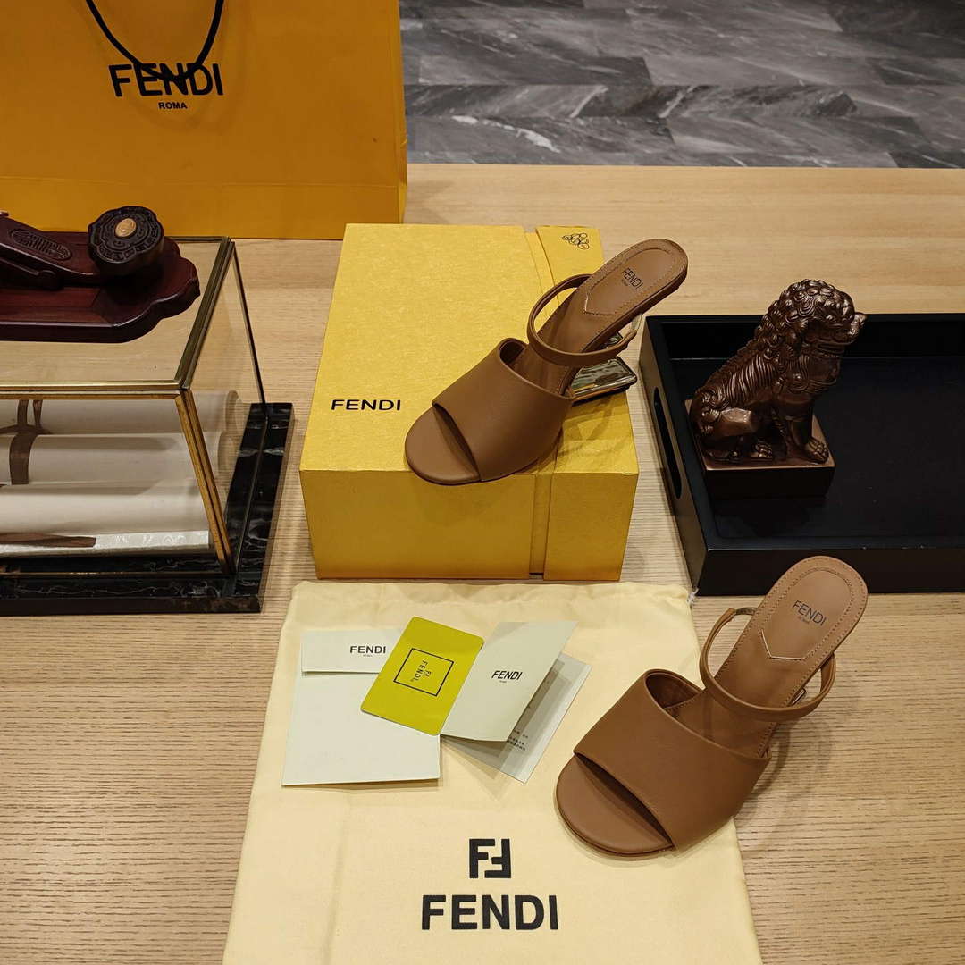 Fendi 8R8212 Women's High-heeled Sandals F88357
